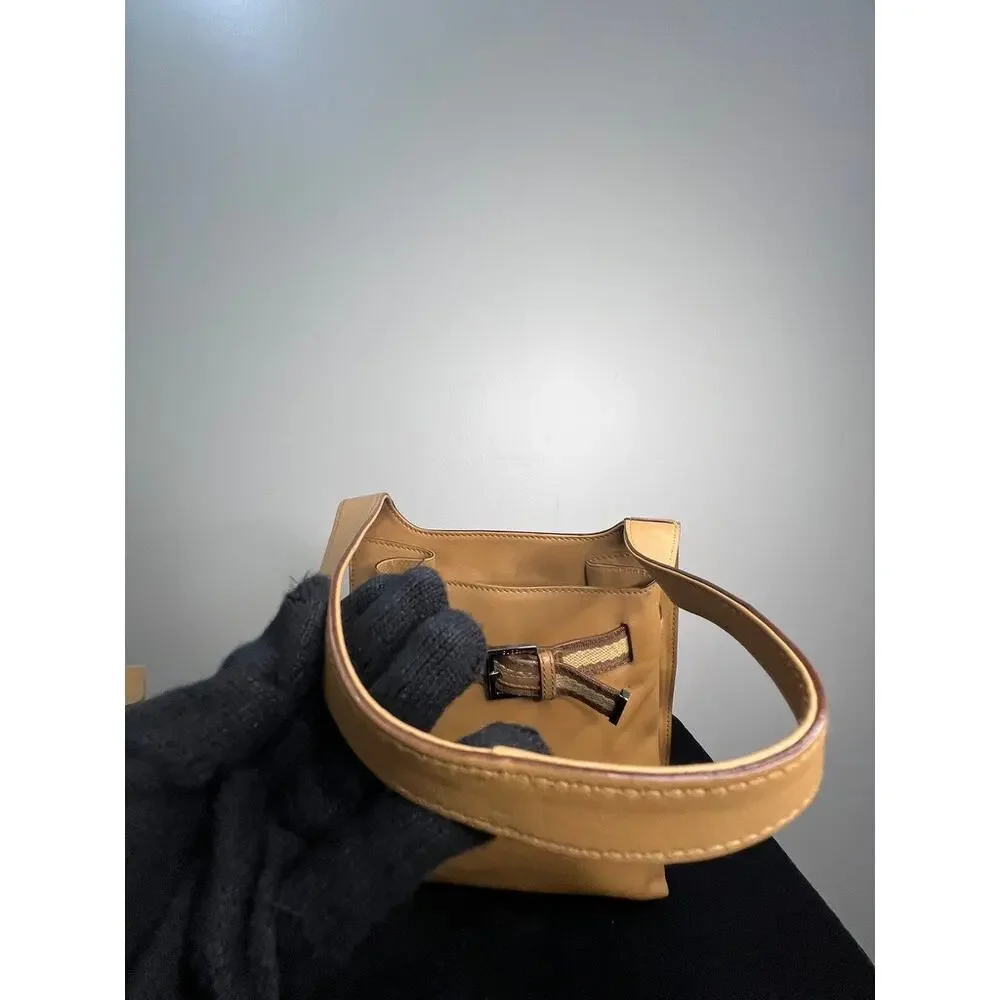 Gucci Vintage Tan Leather Hobo Shoulder Bag Woven Belt Detail Made in Italy